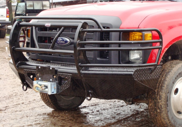 Bodyguard - Bodyguard TFSC032X Standard Traditional Front Bumper Chevy Silverado 2500HD/3500 2003-2006