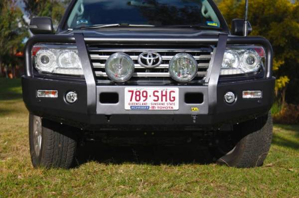 TJM - TJM 070SB13R82A T13 Front Bumper Toyota Land Cruiser 2008-2015