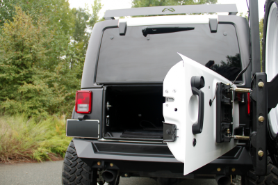 Fab Fours - Fab Fours JK07-Y1251-1 Premium Rear Bumper Jeep Wrangler JK 2007-2018 - Image 2