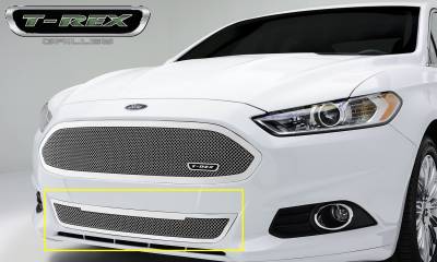 T-Rex Grilles 55531 Upper Class Series Mesh Bumper Grille